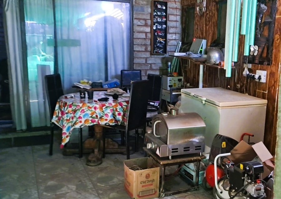  Bedroom Property for Sale in Deneysville Free State